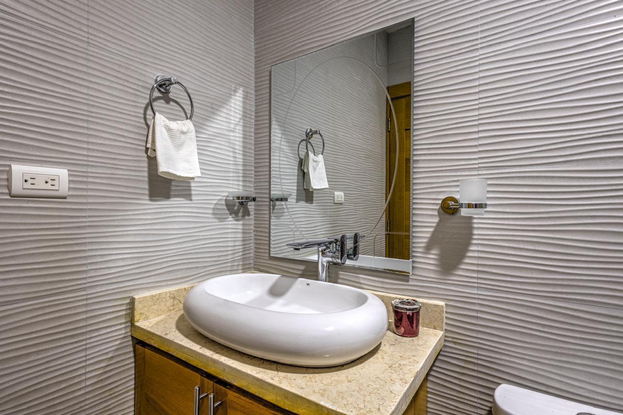 WhatsApp-Image-2025-11-01-at-9.41.59-AM-3